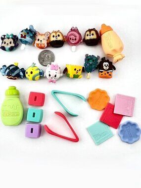 New 2025 Disney Munchlings Advent Calendar 12 Figures 12 Accessories No Box